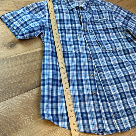 Mens IZOD SURFCASTER Performance Short Sleeved Casual Button down shirt Size M - Picture 11 of 12